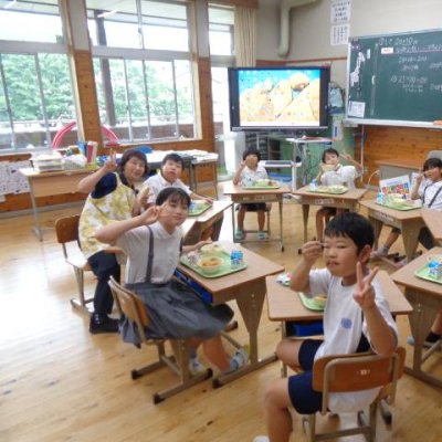 縦割り班給食