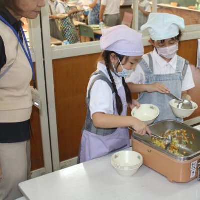 給食準備