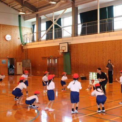 低学年表現運動