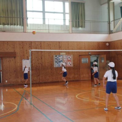 ５年生のソフトバレーボール