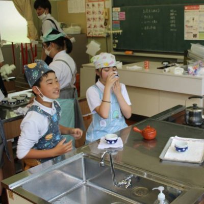 お茶はおいしい