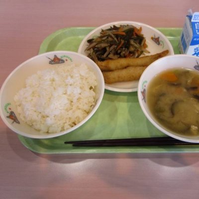 給食の画像