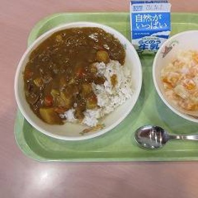 給食の画像