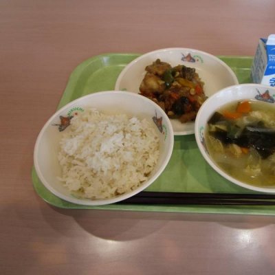 給食の画像