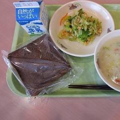 給食の画像