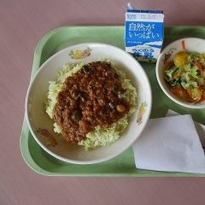 給食の画像