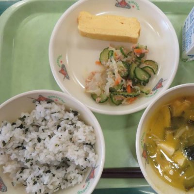 給食