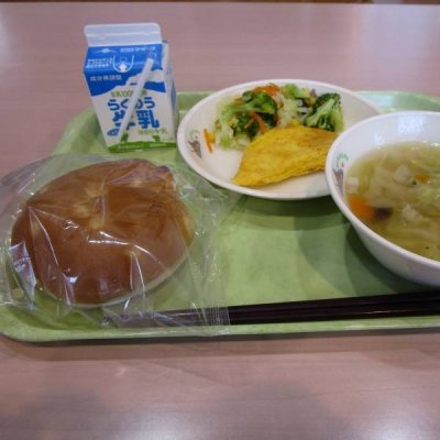給食の画像