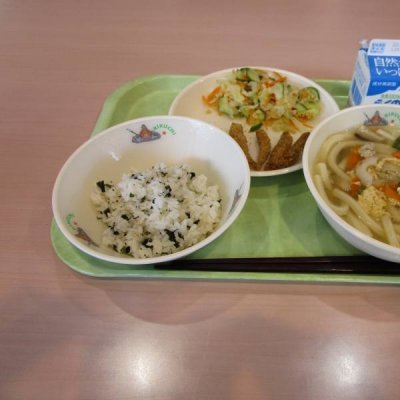 給食の画像
