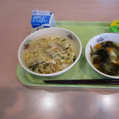 給食の画像