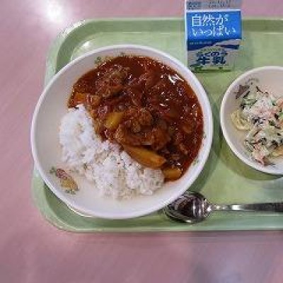 給食の画像