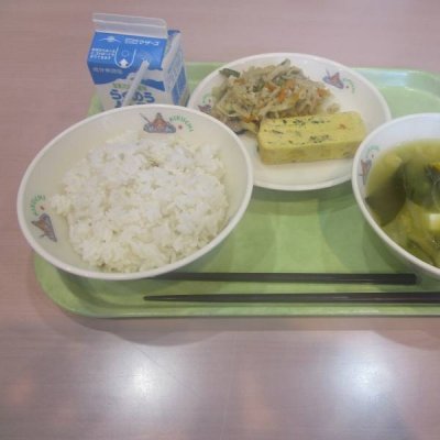 給食の画像