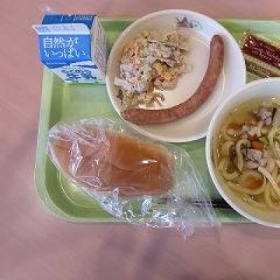 給食の画像
