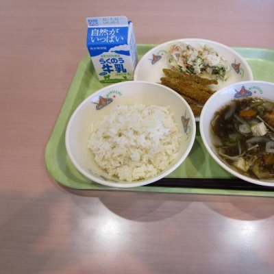 給食の画像
