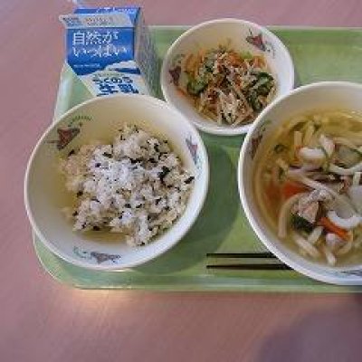 給食の画像