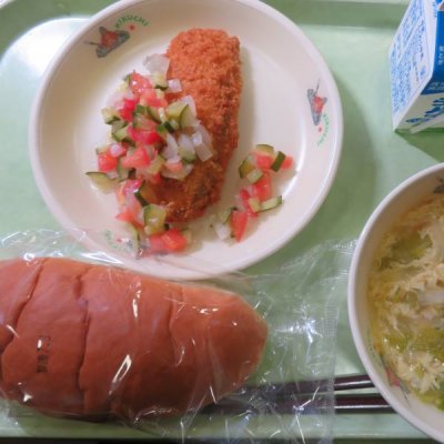 給食