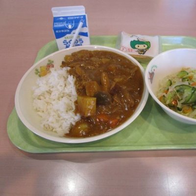 給食の画像