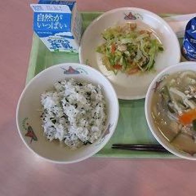 給食の画像