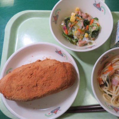 給食