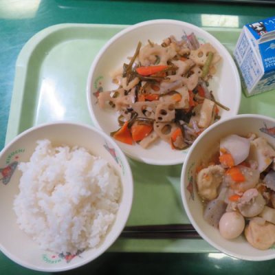 給食