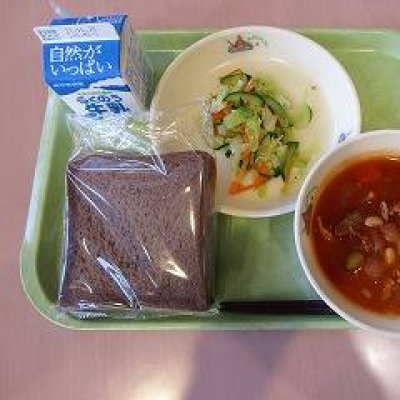 給食の画像