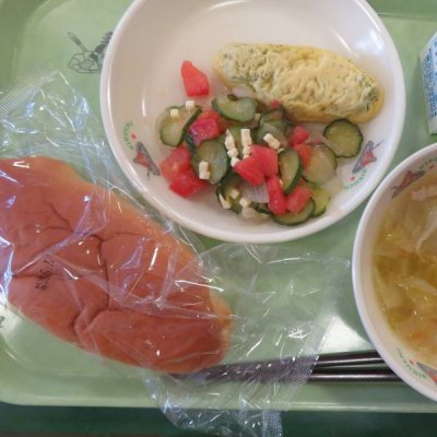 給食