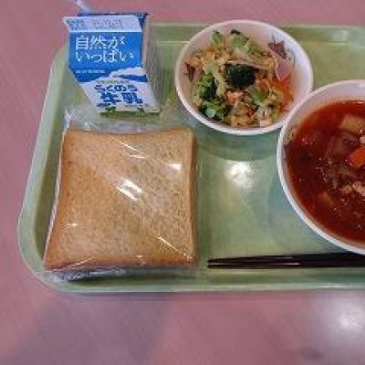 給食の画像
