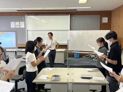④
