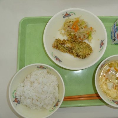０４２７給食