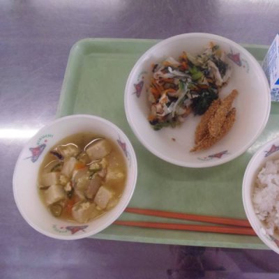 給食