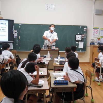 水の学校の画像