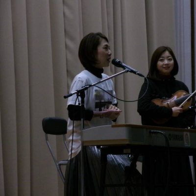 １