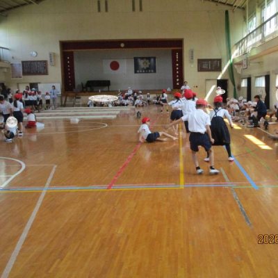 １