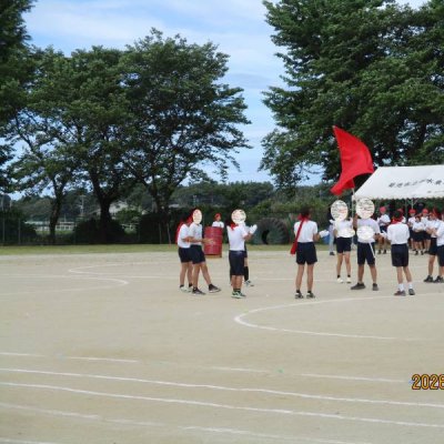 １