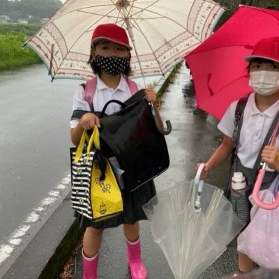 荷物を持ってくれた子たちの画像