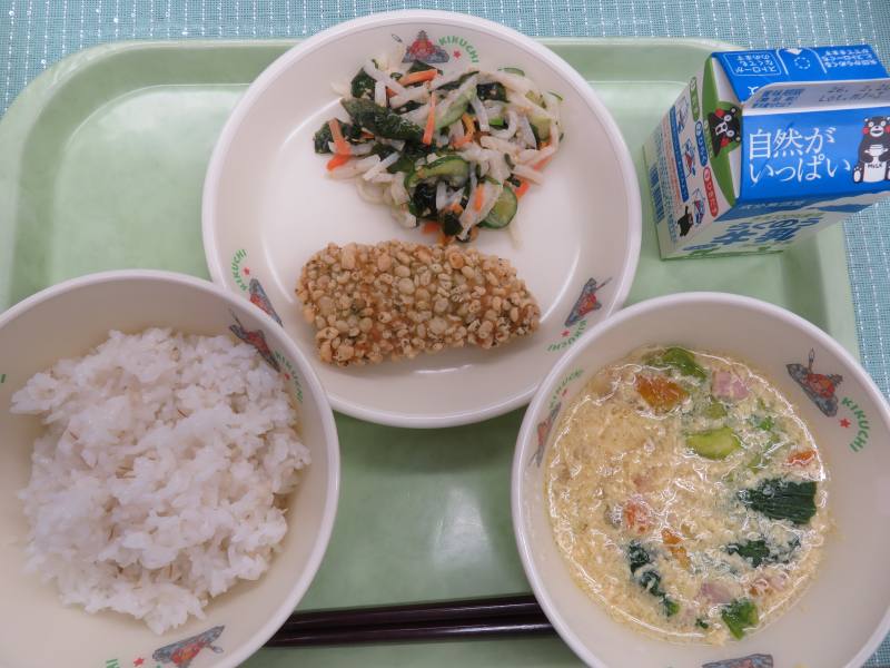 給食