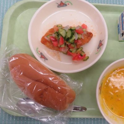 給食