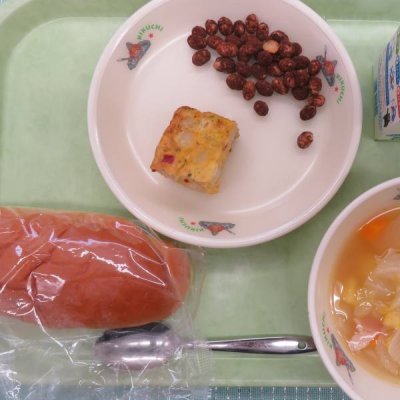 給食