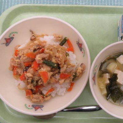 給食