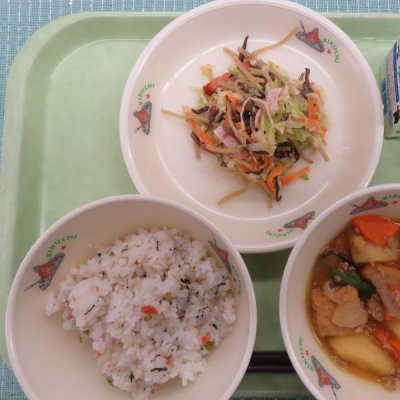 給食