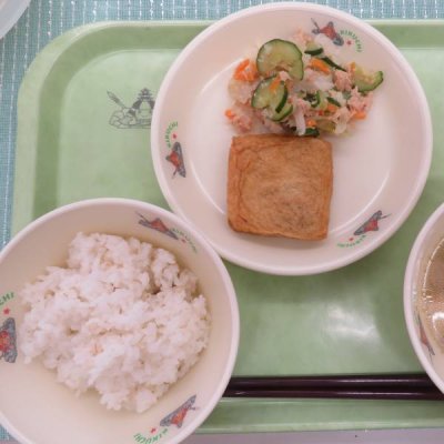 給食