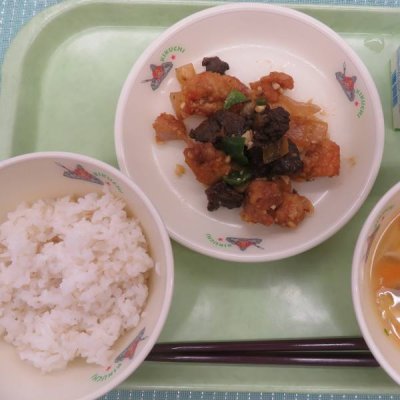 給食