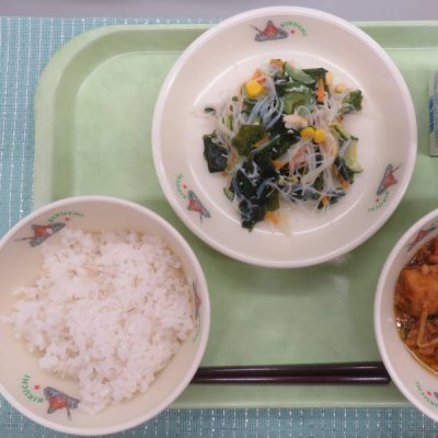 給食