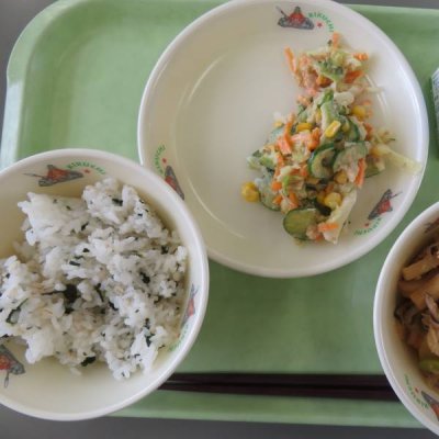 給食